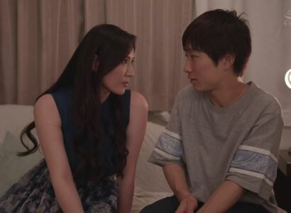 Chồng lạnh nhạt vợ tìm vui với cậu sinh viên trong khách sạn mây mưa